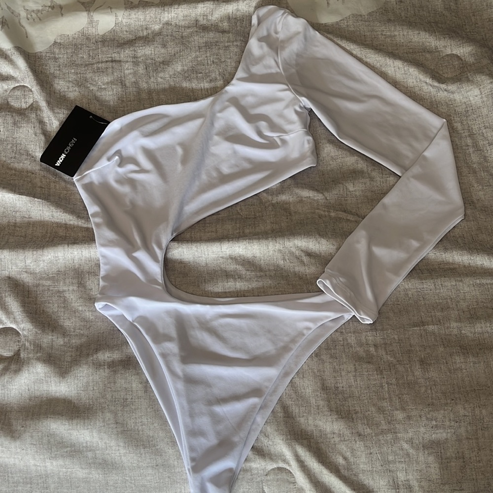 White Fashionova bodysuit - Picture 5 of 5